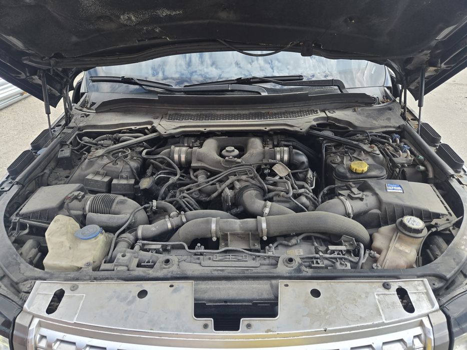 Vand Range Rover Vogue 4.4 diesel avariat lovit
