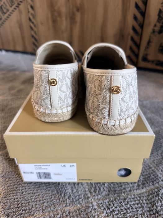 Продам слипоны Michael Kors оригинал
