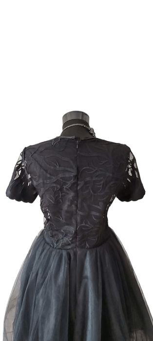 Rochie ocazie din dantela neagra si tulle, NOU cu eticheta