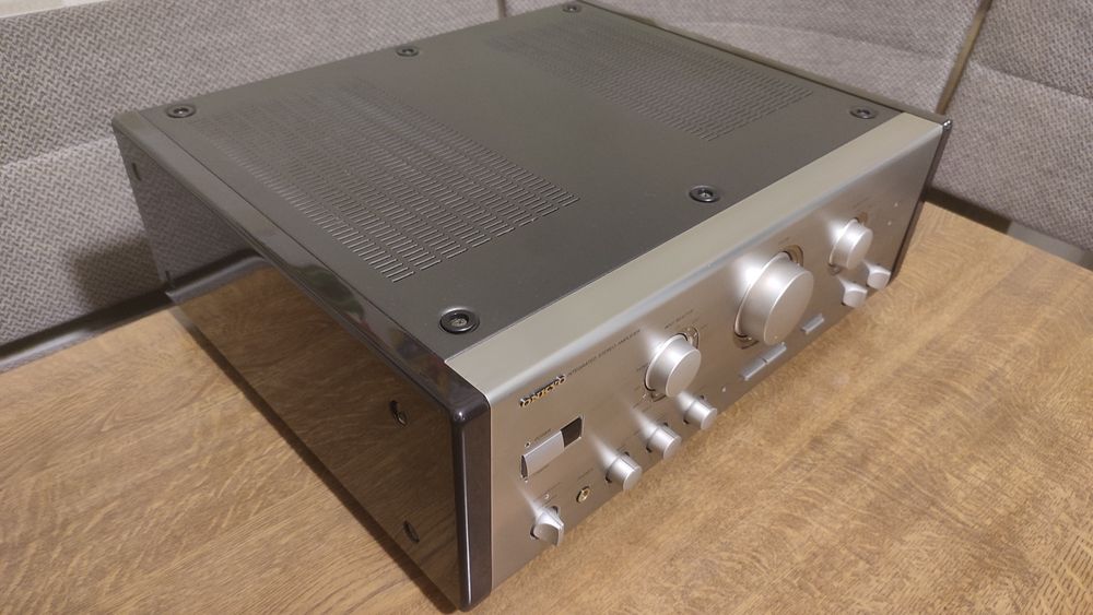 Продам Onkyo Integra A-919