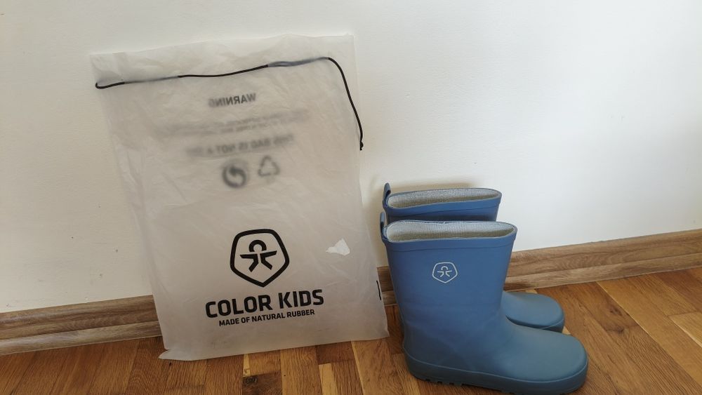 Обувки за момче adidas, nike, bench