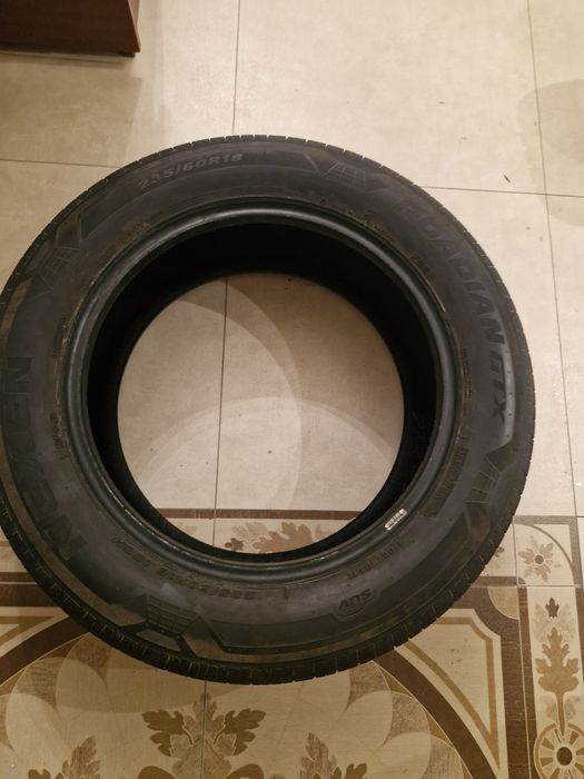 2 шины 235/60/18 бу