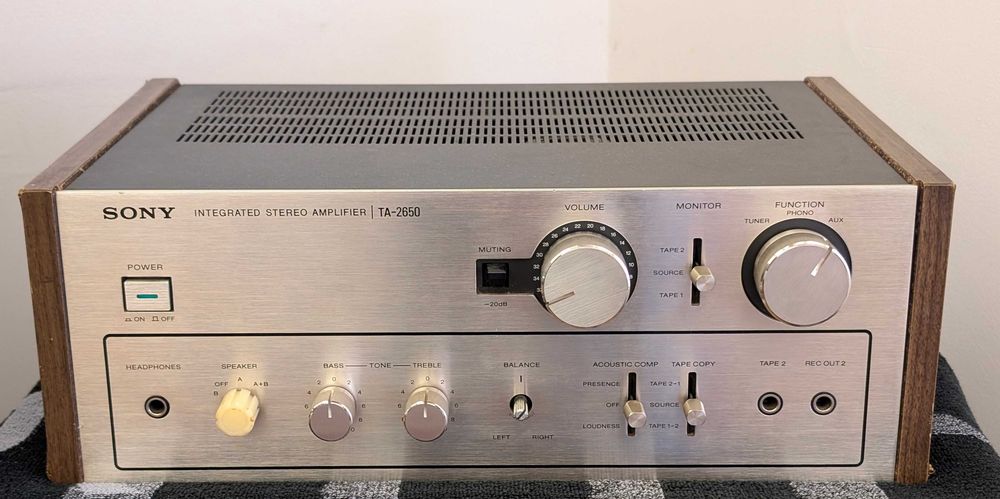 Vand TA-2650 . Pret 320 RONi