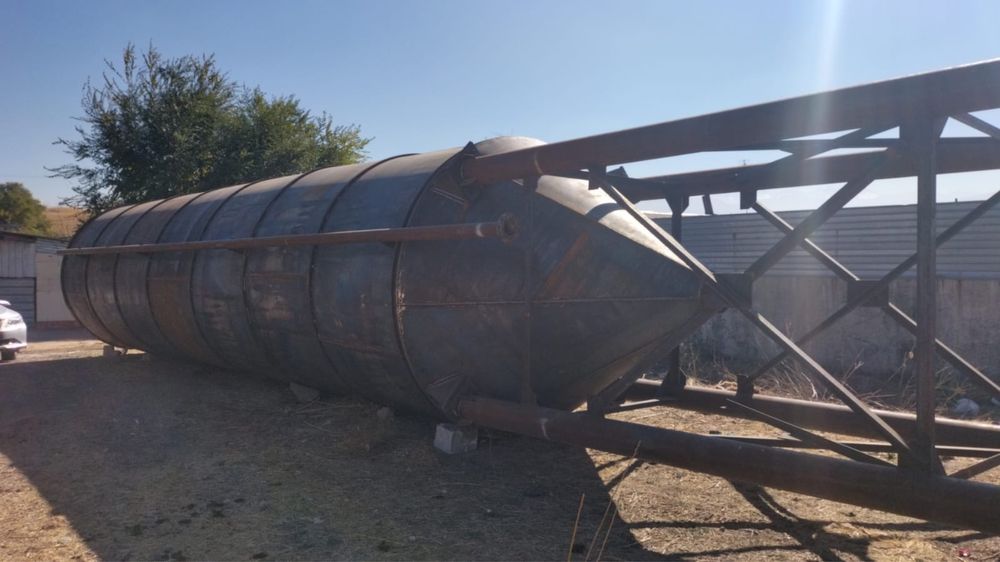 Силос для цемента,резервуар!