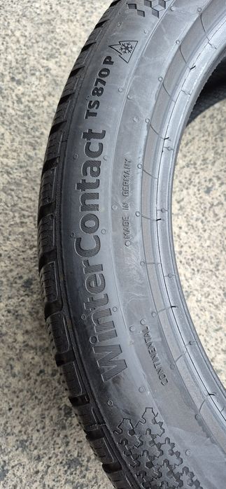 2 anvelope iarna Continental 215/50/18,dot 2021.Pretul este pe bucata