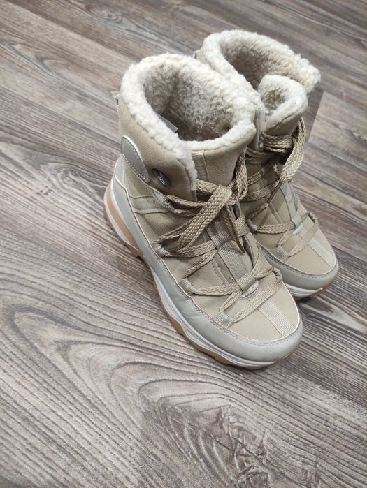 Зимние ботинки 36/37 р