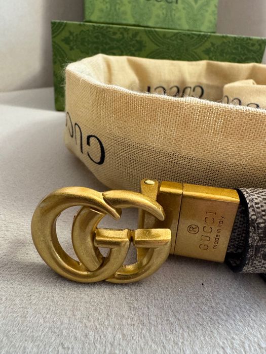 Gucci-Чисто нов дамски двулицев колан 105 см