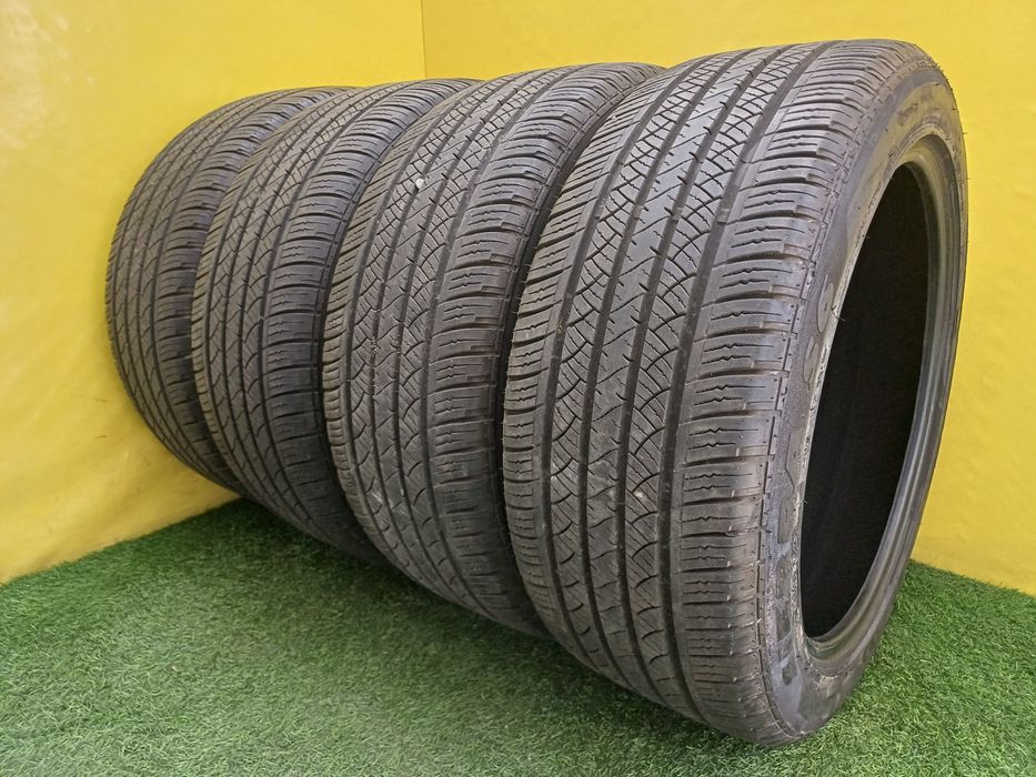Шины 265/45 R20 Maxtrek комплект.