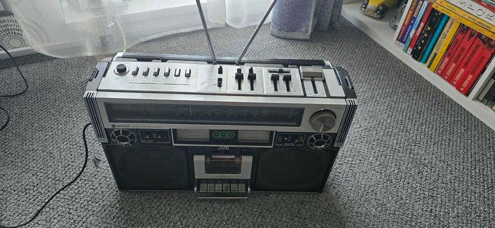 Radiocasetofon JVC 838L Boombox