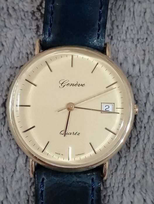 Vind ceas geneve.  carcasa aur 14 k  în stare impecabilă  functioneaza