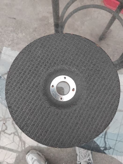 Ел.дрелка малка и дискове за флекс