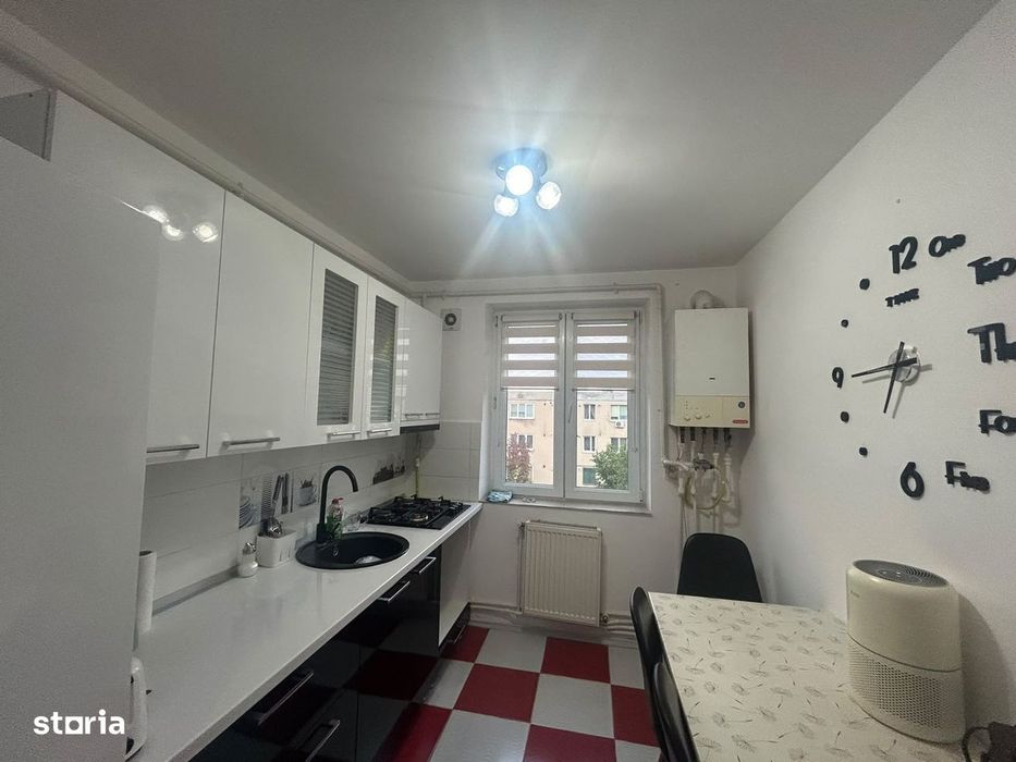 Apartament de vanzare 2 camere-Micro2