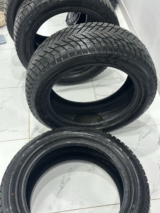 Шипы зимние 215 55 R17