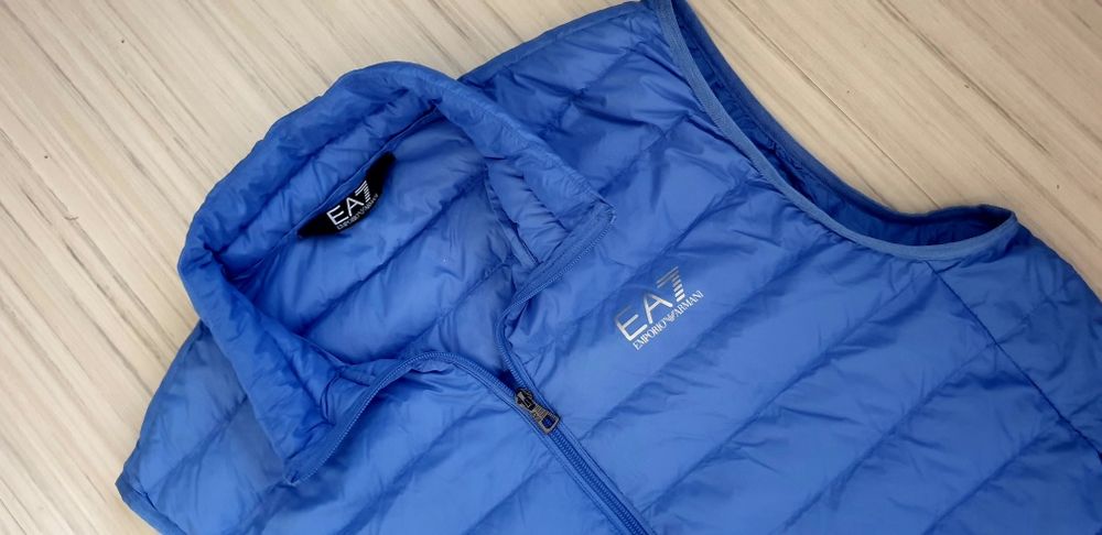 Emporio Armani EA7 Down Vest Mens Size L / XL НОВО!  ОРИГИНАЛ Мъжки Пухен Елек!