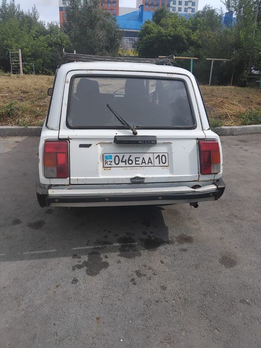 Продам машину ваз 2104