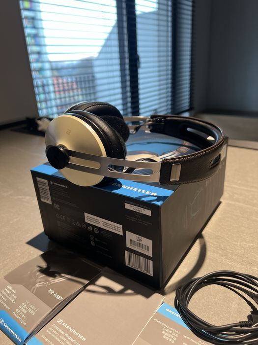 casti wireless sennheiser momentum 2