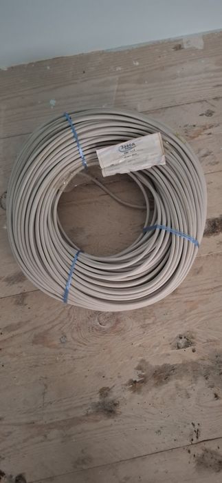 Кабел мис 250 метр 2х 1.5.  1.000.000 млн  пишалка диск 100.000 миндан