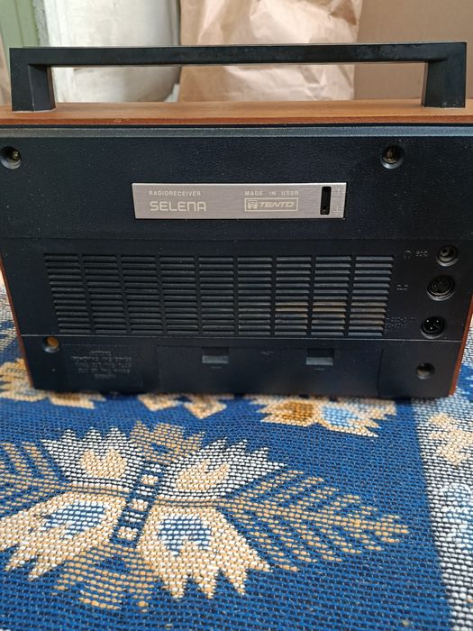 Radio Selena B216