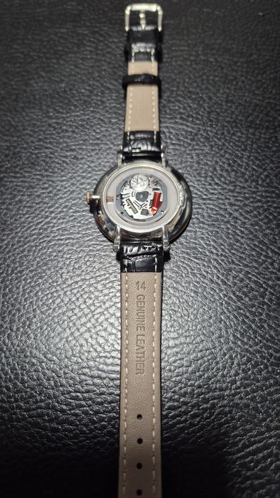 Fossil фосил гривна часовник