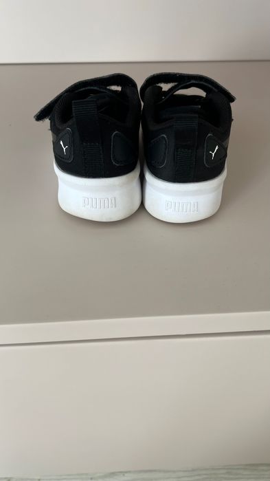 Adidași Puma unisex mărimea 21