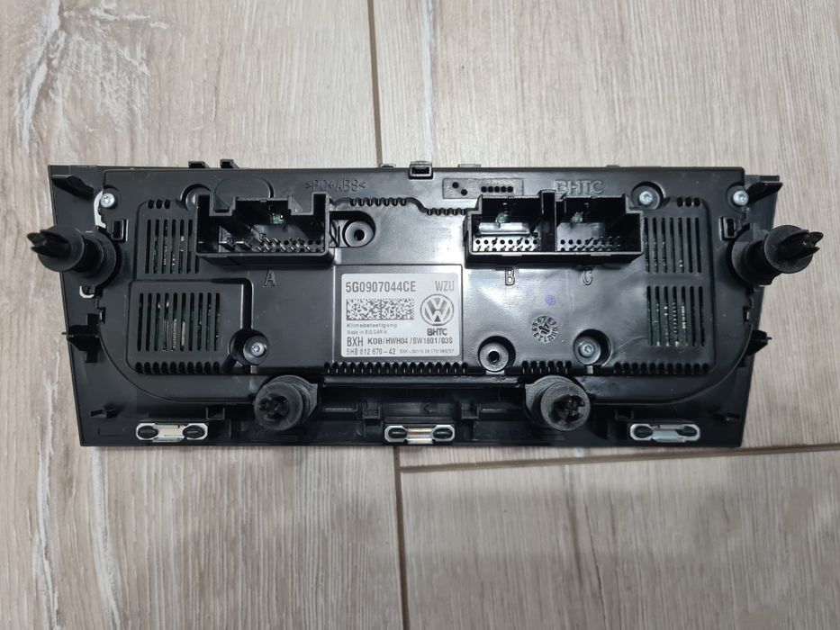 Comanda clima volkswagen golf 7 buton frana de mana bloc de lumini