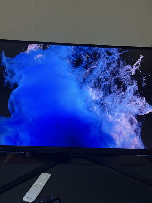 Samsung Odyssey G7 28BG700 (Smart Монитор)