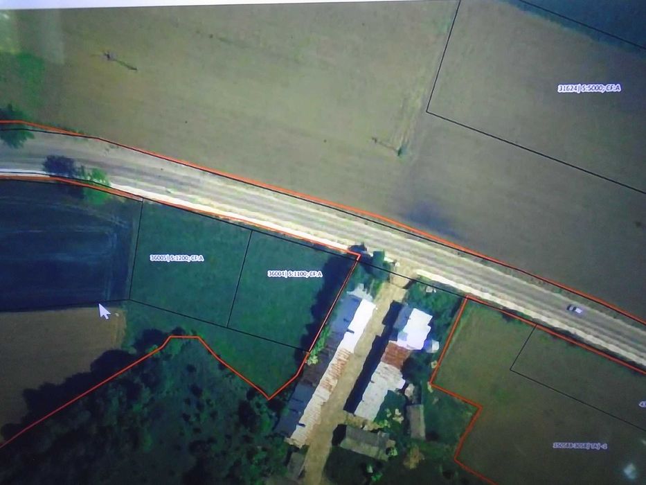Vand teren intravilan la DJ208A, Udesti, Suceava