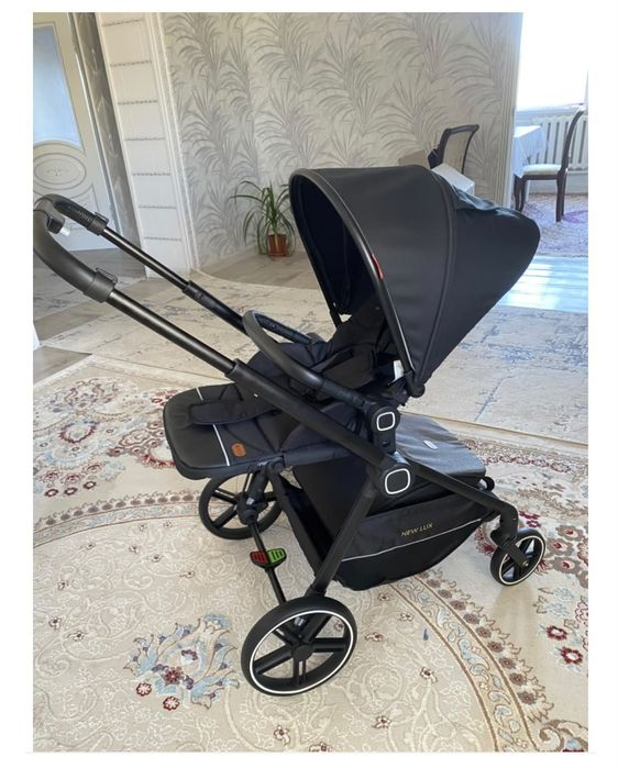 продам детскую коляску