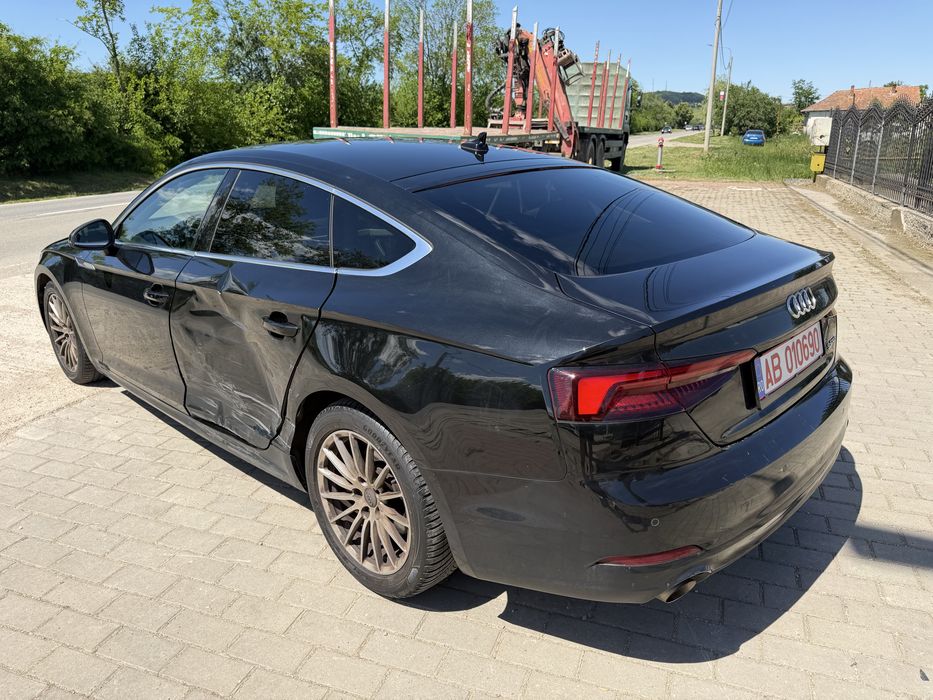 Audi A5 G-tron 2018-08  (Avariat)