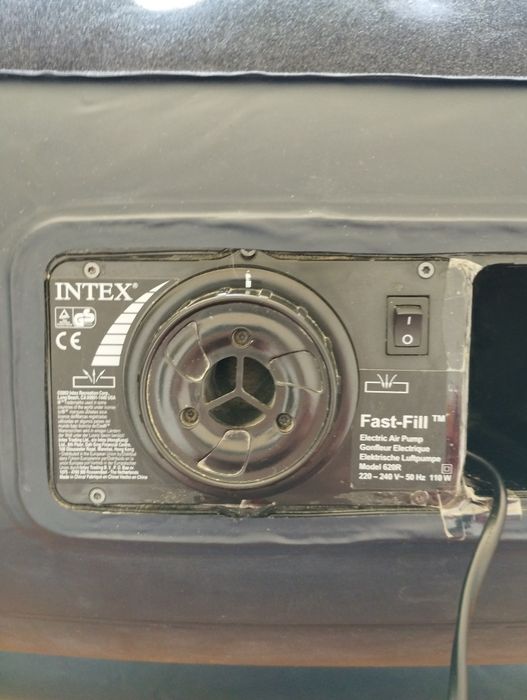 Продаётся надувной матрас б/у, 2х спальный