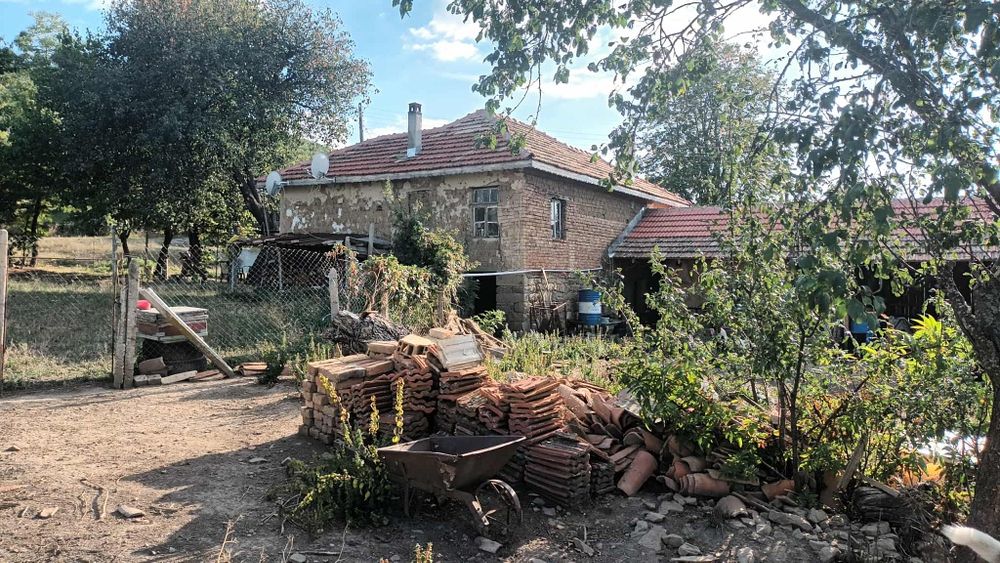 Продава се Къща в с. Глашатай, Област Търговище - 64 кв.м за 367 €/кв.м - Снимка #11