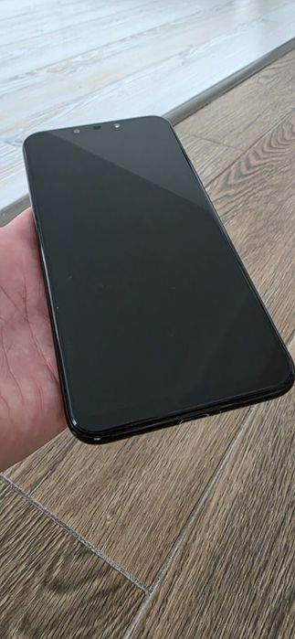 Huawei mate 20 lite като нов ползван малко