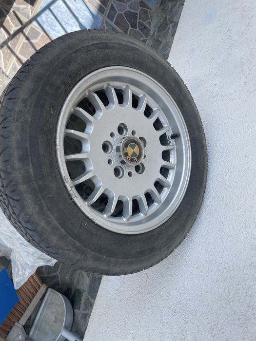 Jante bmw e23 originale cu cauciucuri trx