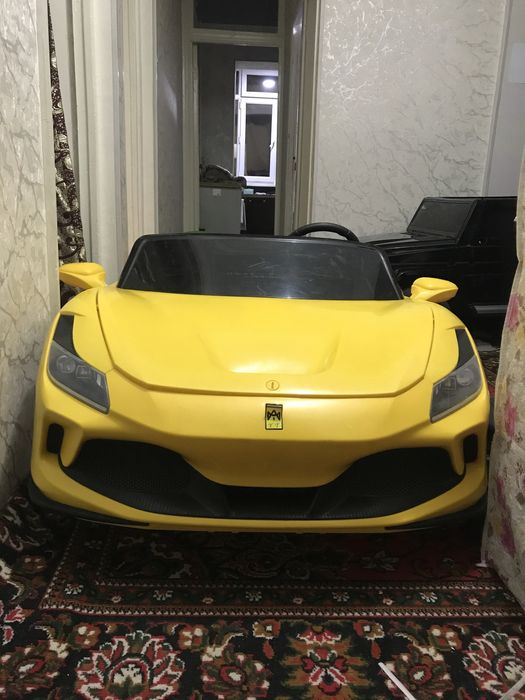 Ferrari f8 sotiladi
