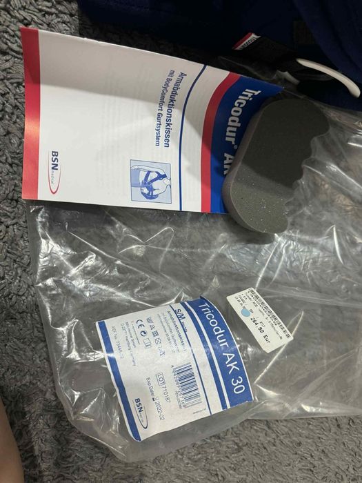 Nou-Perna pentru abductie mobilizare umar si brate