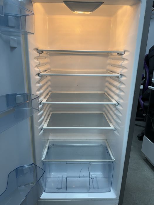 Хладилник GRAM A+