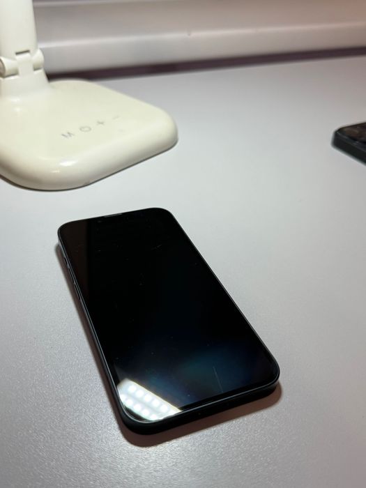 IPhone 13, 128 GB, Midnight