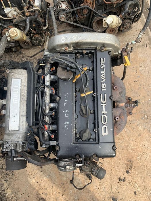 Контрактный двигатель DOHC привозной