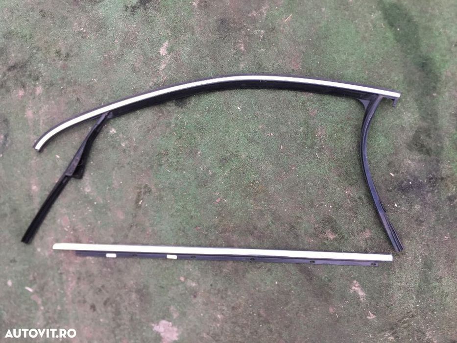 Cheder / Bandou Cromat / Nichelat Usa / Portiera Stanga Fata VW Golf 6 2008 - 2013