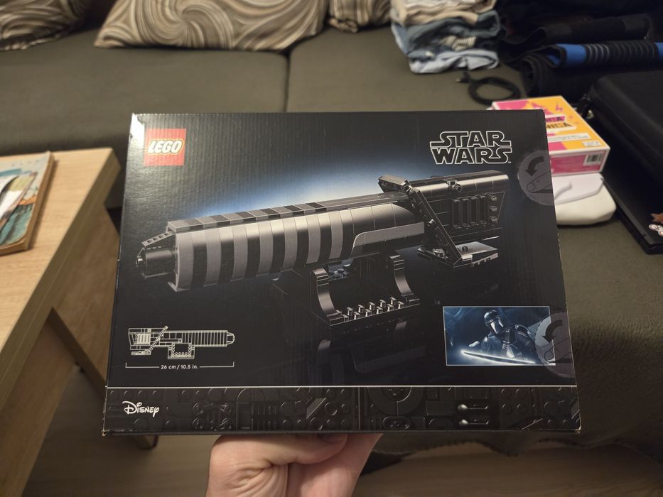 Vand Darksaber LEGO sigilata