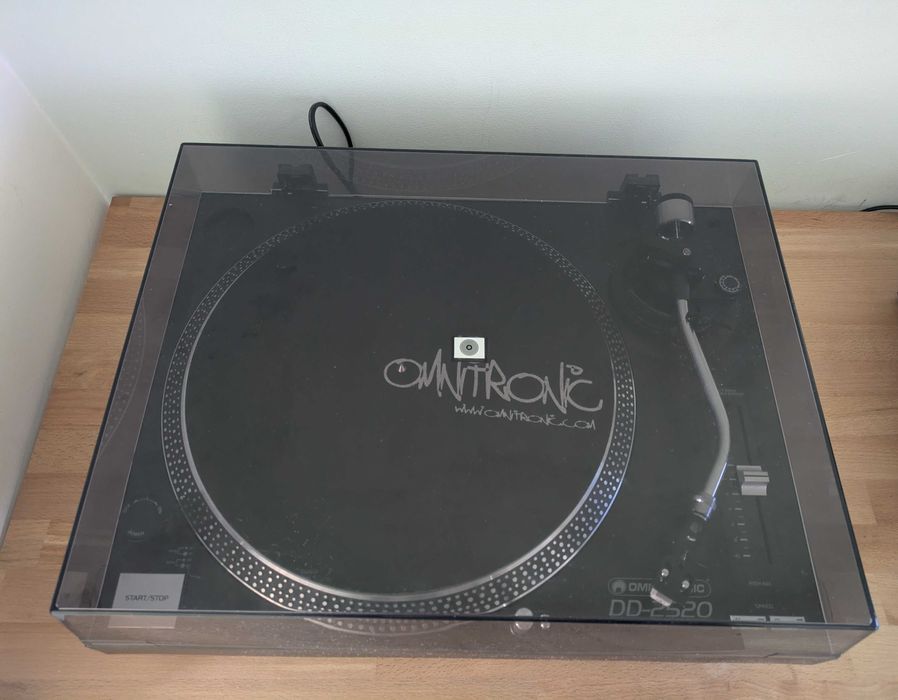 Грамофон OMNITRONIC DD-2520 USB Direct Drive Turntable с доза и игла
