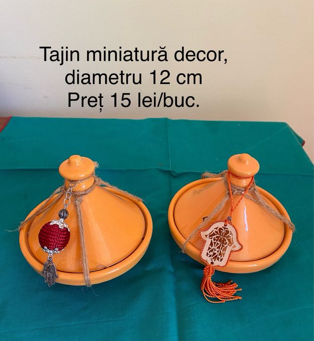 Bibelouri din portelan si sticla.