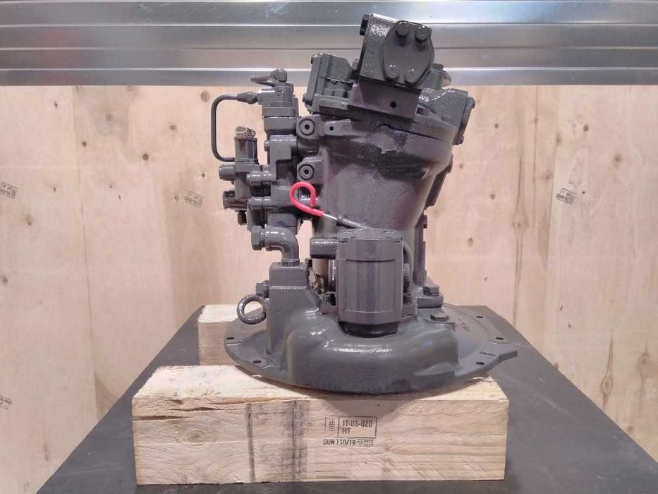 Pompa hidraulica Hitachi 9262320 HPV118 reconditionata pentru excavator ZX200 ZX210 ZX240 utilaje constructii Uniterra Group SRL