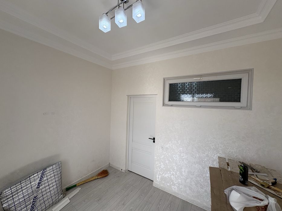 2/4/8 сотилади Қорақамиш тўғрисида Меҳнат пост олдида