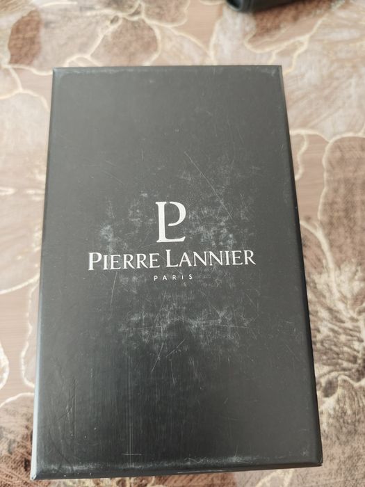 Часы Pierre Lannier
