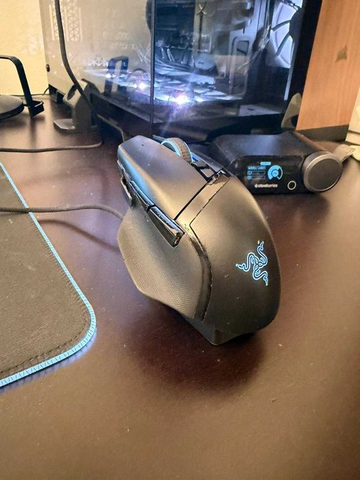 Mouse Razer Basilisk Ultimate Wireless + Cadou - Pret Fix