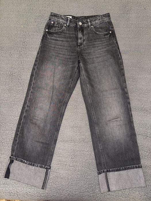 Стилно черно дънки от ZARA
