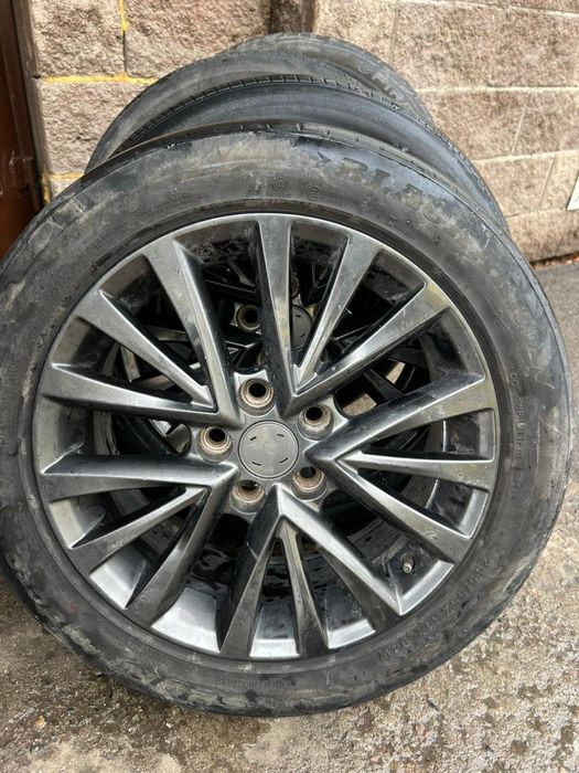 Камри 55 Шины летние