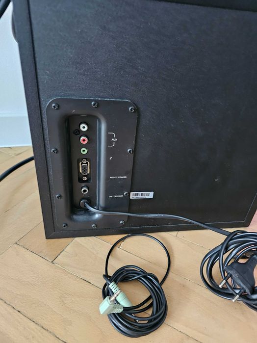 Sistem audio Logitech Z623 2.1 THX, 200W RMS, subwoofer puternic – stare perfectă