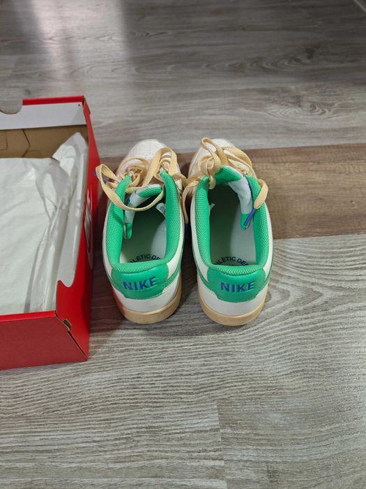 Adidas Nike Court Vision